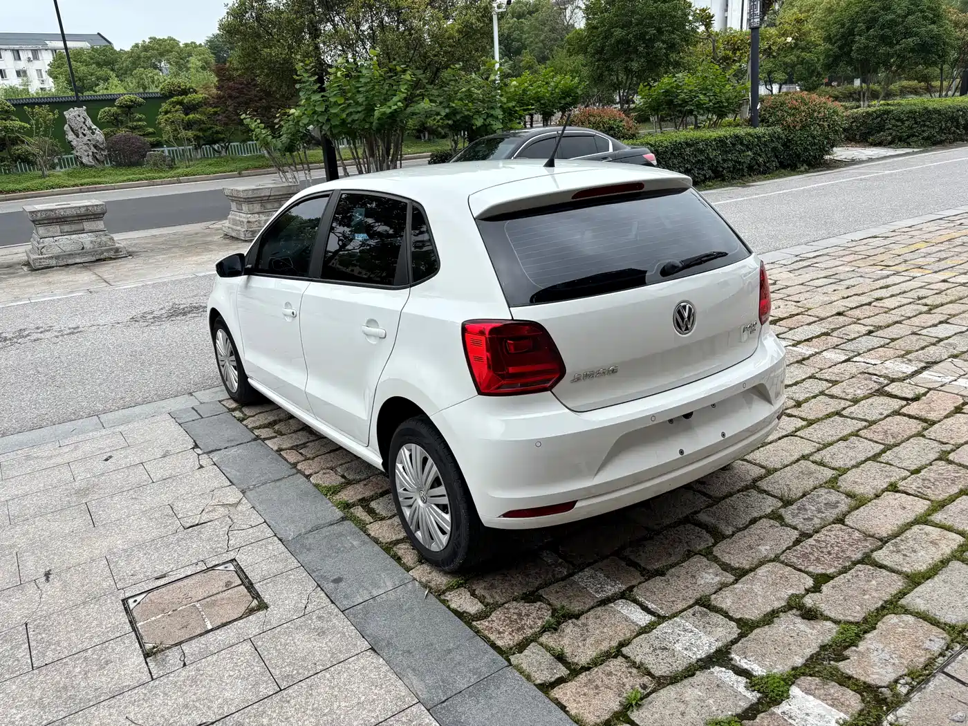 Volkswagen Polo 2018 1.5L Auto Comfort фото 17