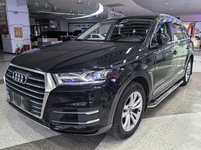 Audi Q7 2016 40 TFSI Comfort — фото 1