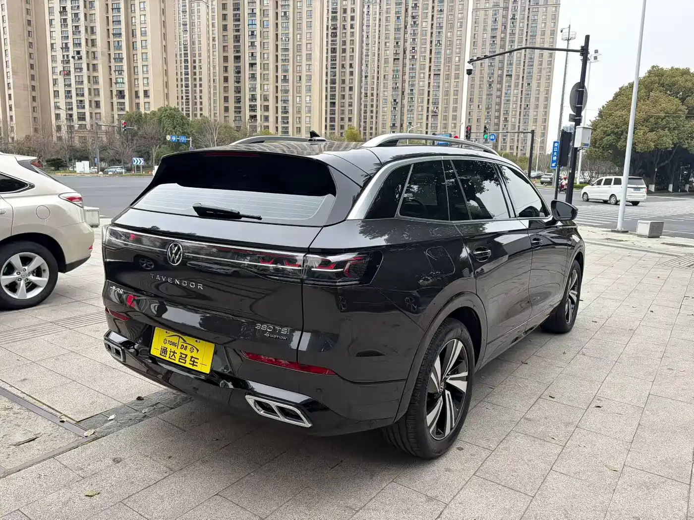 Volkswagen Talagon 2023 380TSI 4WD R-Line Touring Edition фото 9