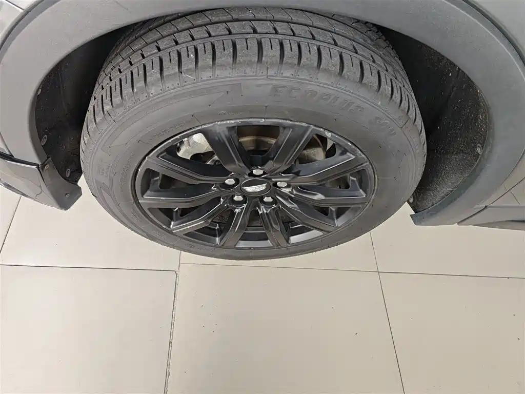 Cadillac XT4 2018 28T FWD Leading Edition фото 23