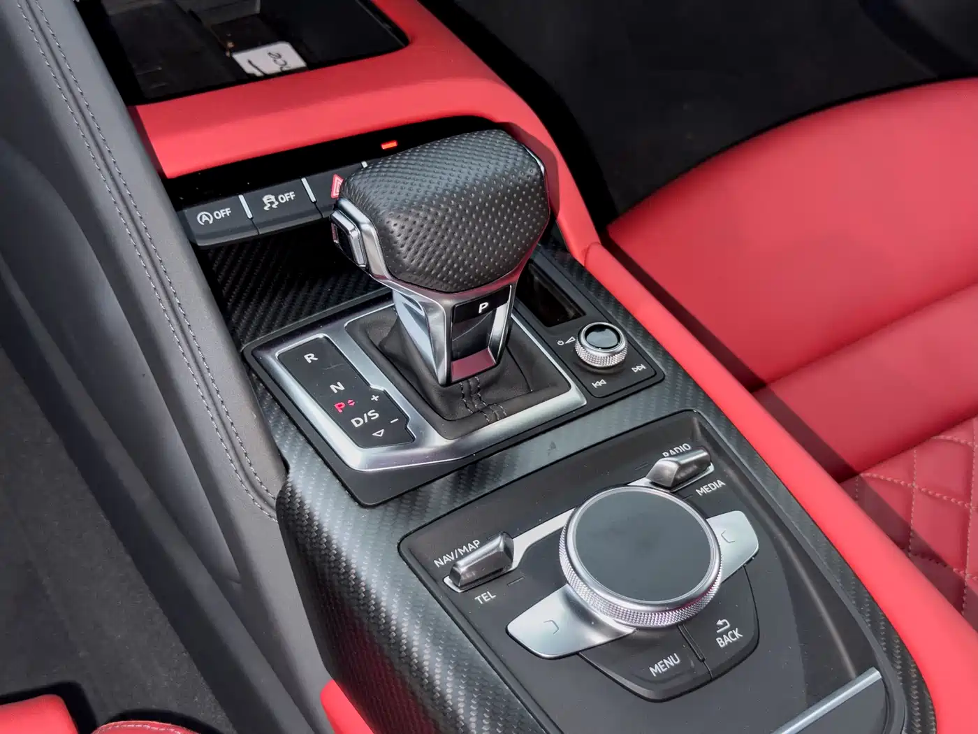 Audi R8 2022 V10 Coupe Performance фото 13