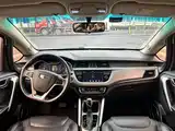 Фото 12 - Geely Vision X3