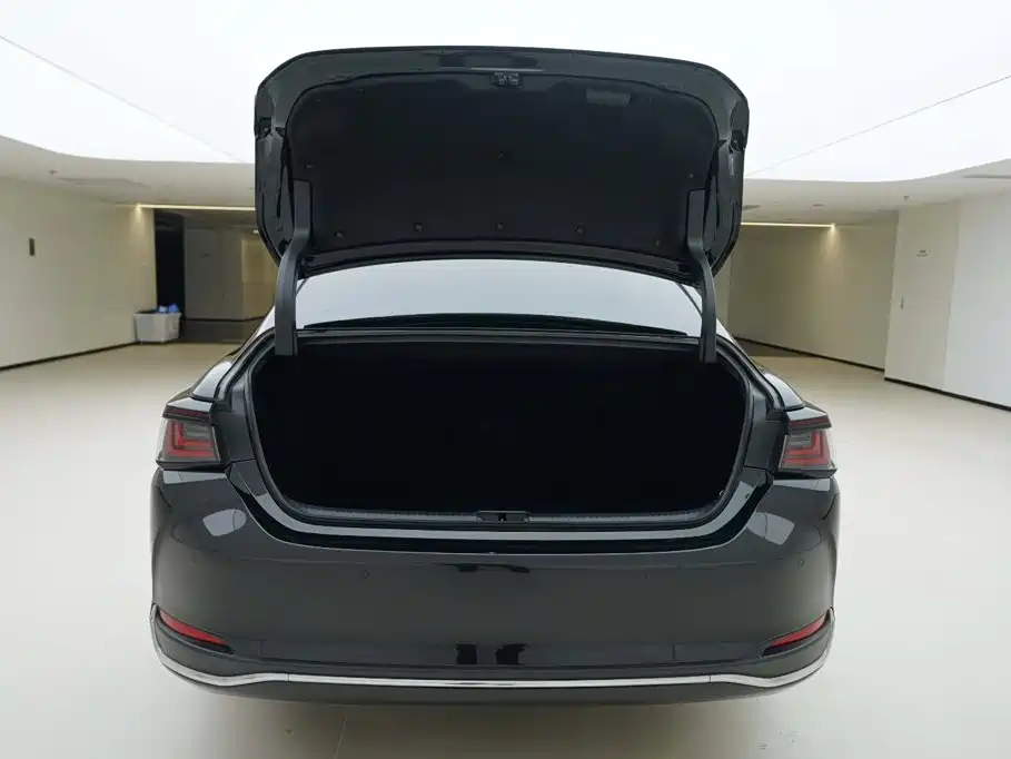 Lexus ES 2025 2025 200 Ultimate Edition