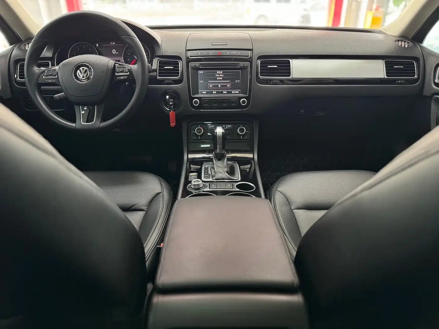 Volkswagen Touareg 2017 3.0TSI Starting Edition фото 7