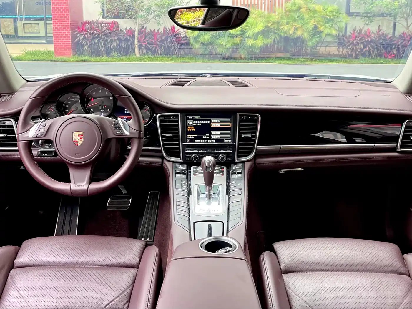 Porsche Panamera 2014 Panamera 3.0T фото 19