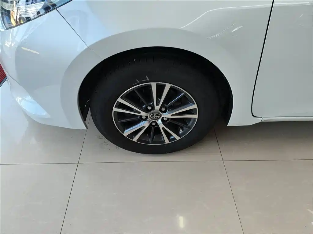 Toyota Levin 2016 1.6G CVT Elite Edition фото 23