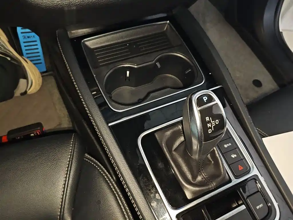 BYD Song MAX 2019 1.5T Auto Smart Connect Dynamic 7-seater China V фото 14