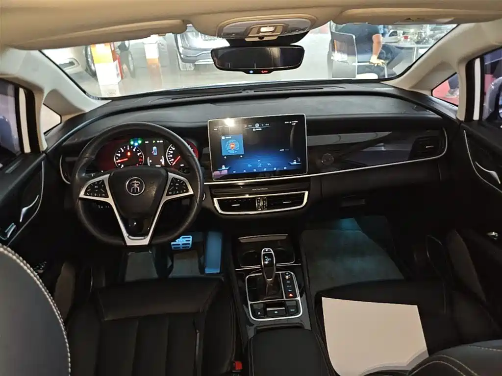 BYD Song MAX 2019 1.5T Auto Smart Connect Dynamic 7-seater China V фото 10