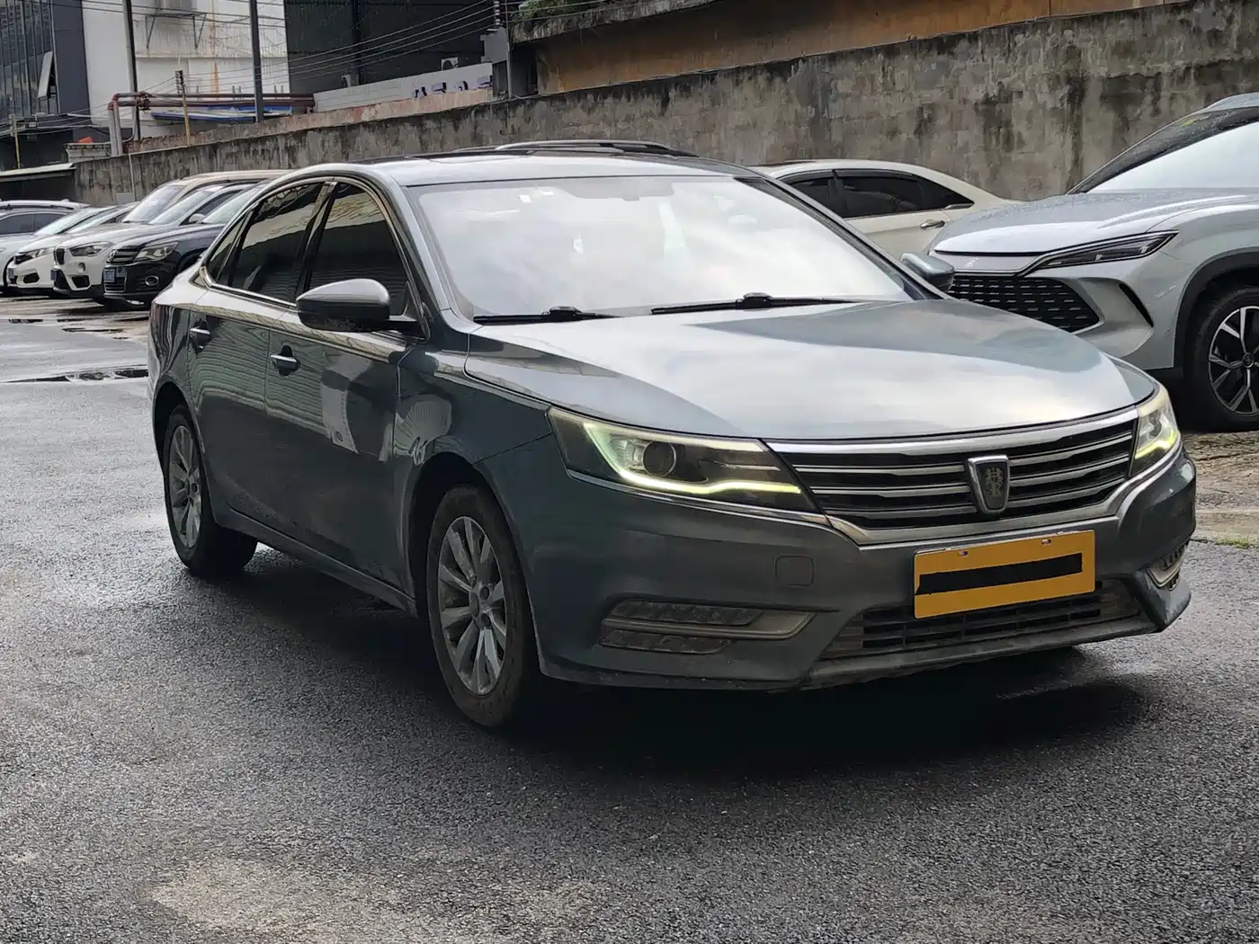 Roewe i6 2019 2017 16T Automatic Flagship Edition