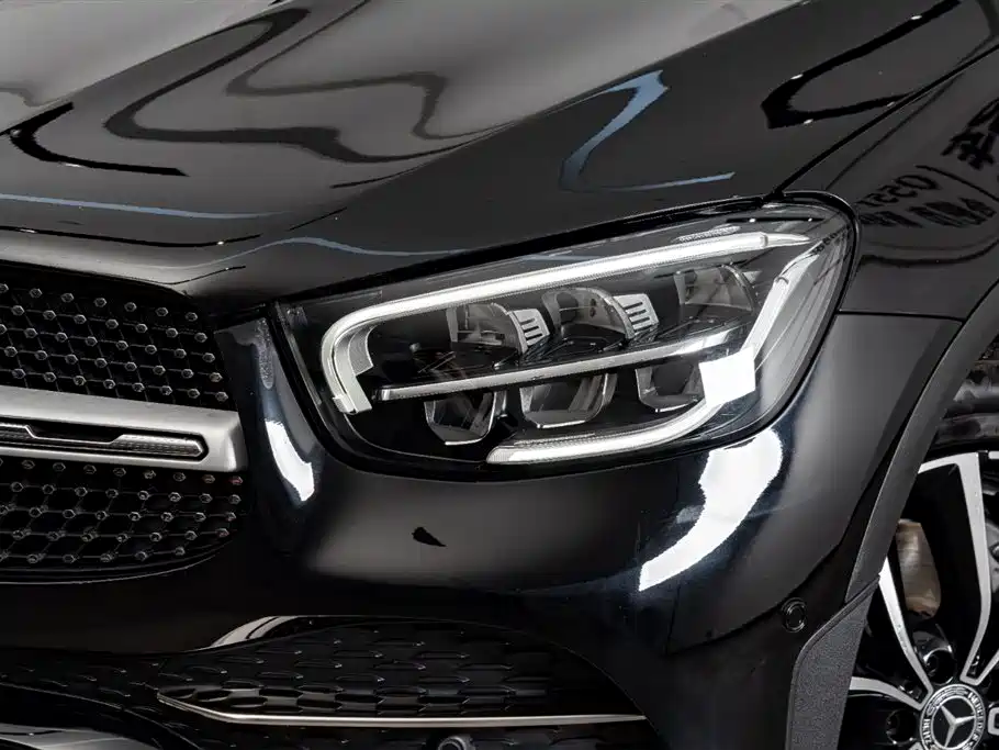 Mercedes-Benz GLC 2021 GLC 300 L 4MATIC Sporty фото 4