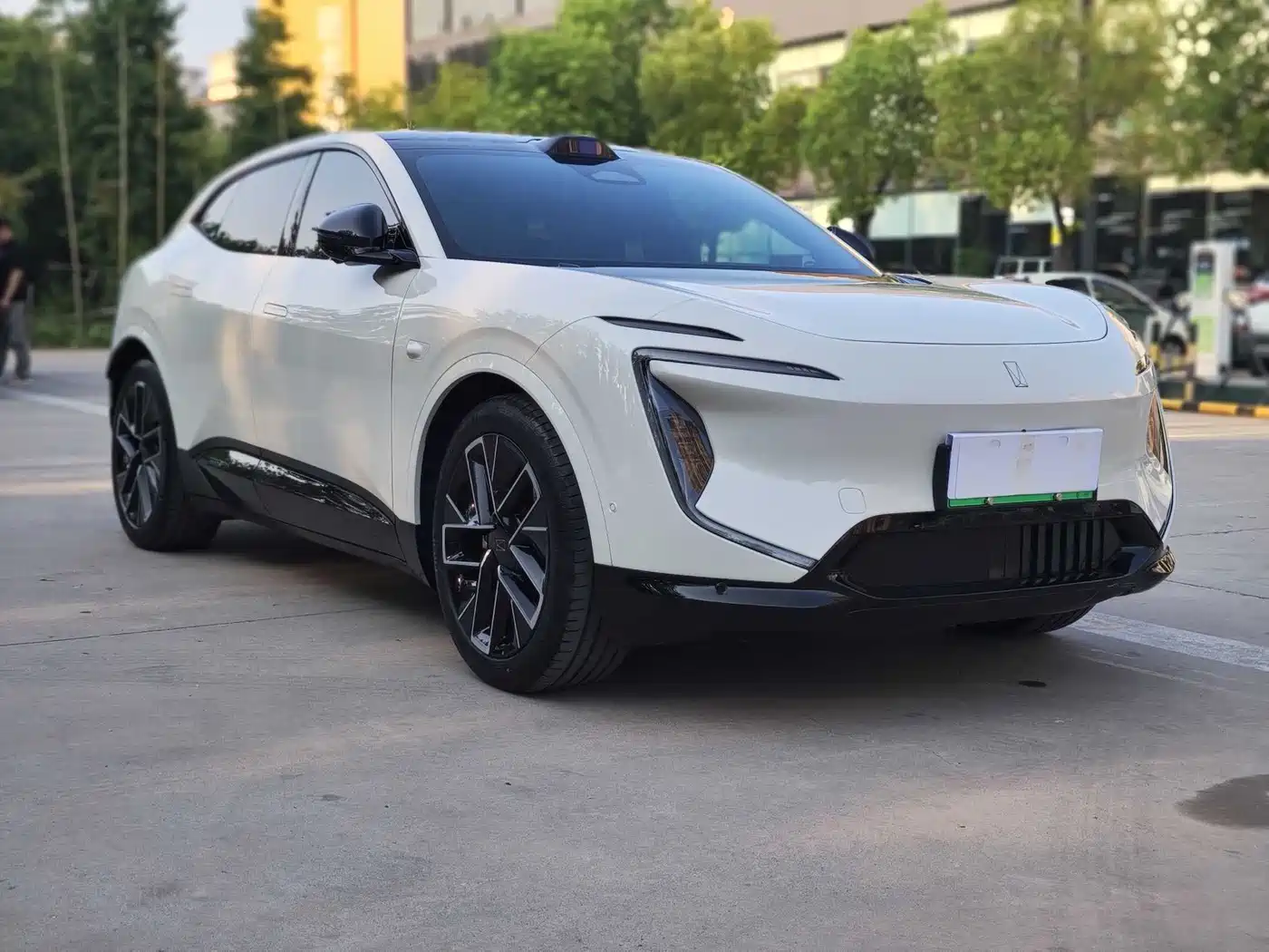 2026 Avatr 07