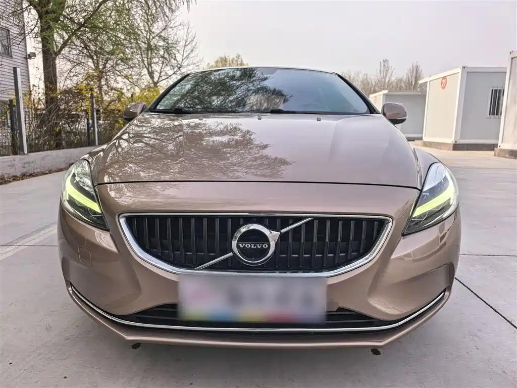 Volvo V40 2017 2017 T3 Inscription