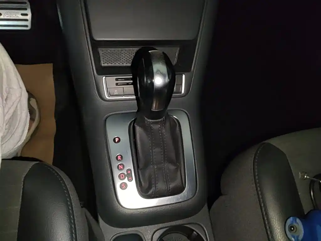 Volkswagen Tiguan 2015 1.8TSI Automatic 2WD Trendline фото 14