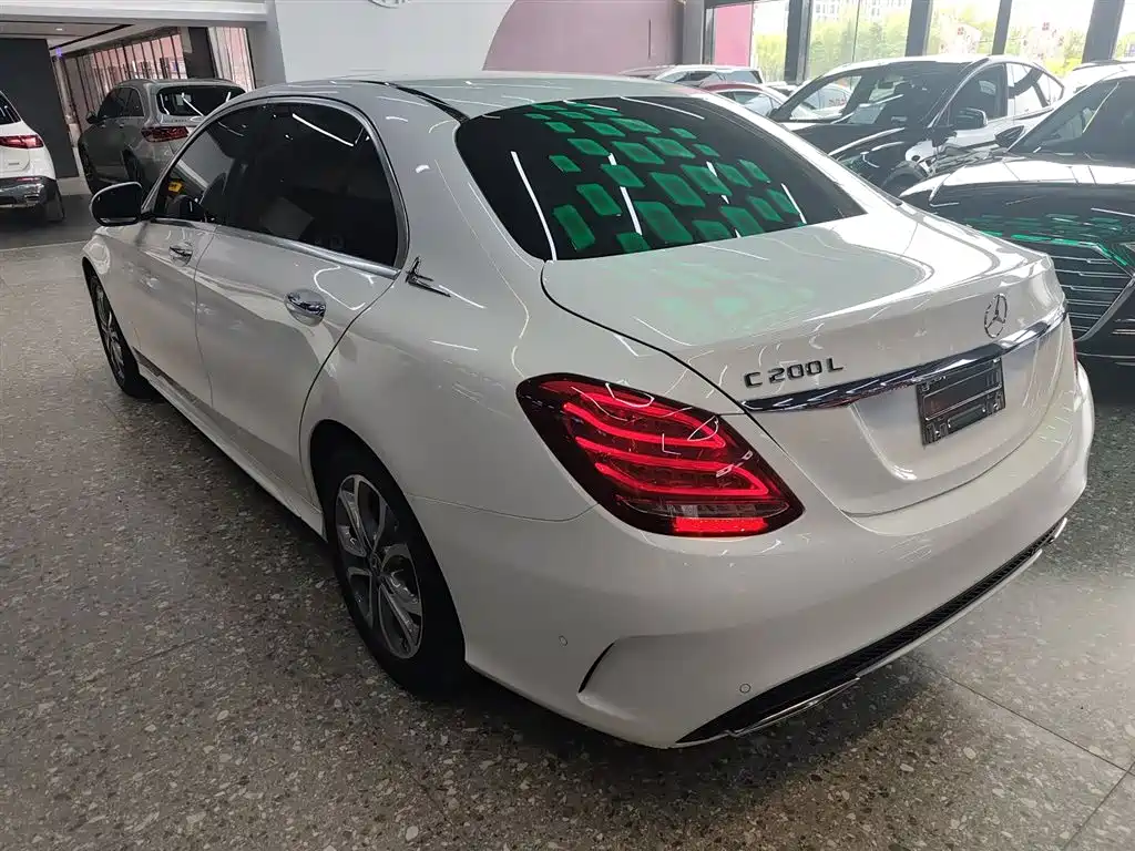Mercedes-Benz C-Class 2018 C 180 L Fashion Sport Edition фото 23