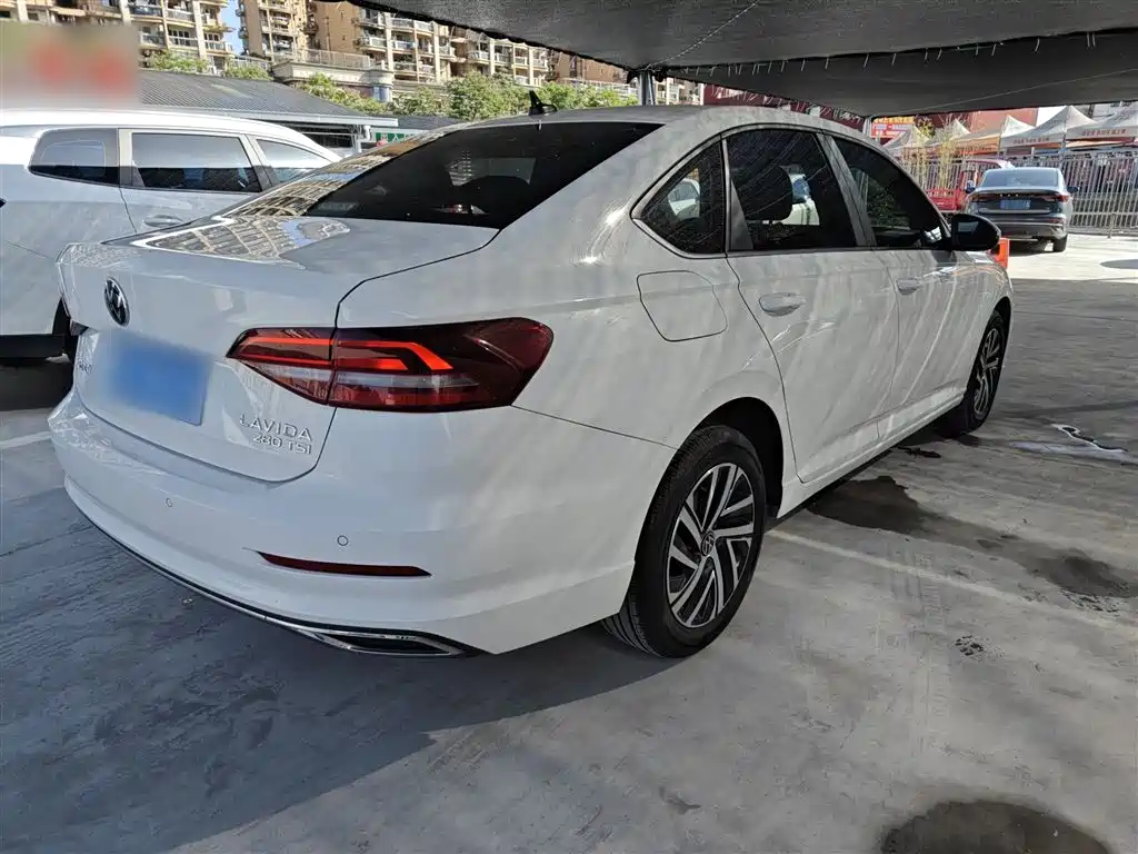 Volkswagen Lavida 2022 280TSI DSG Comfort Edition фото 7