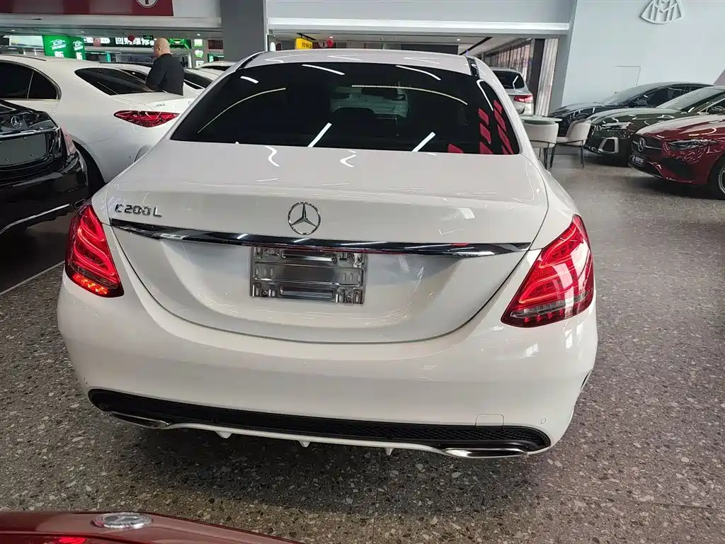 Mercedes-Benz C-Class 2018 C 180 L Fashion Sport Edition фото 4