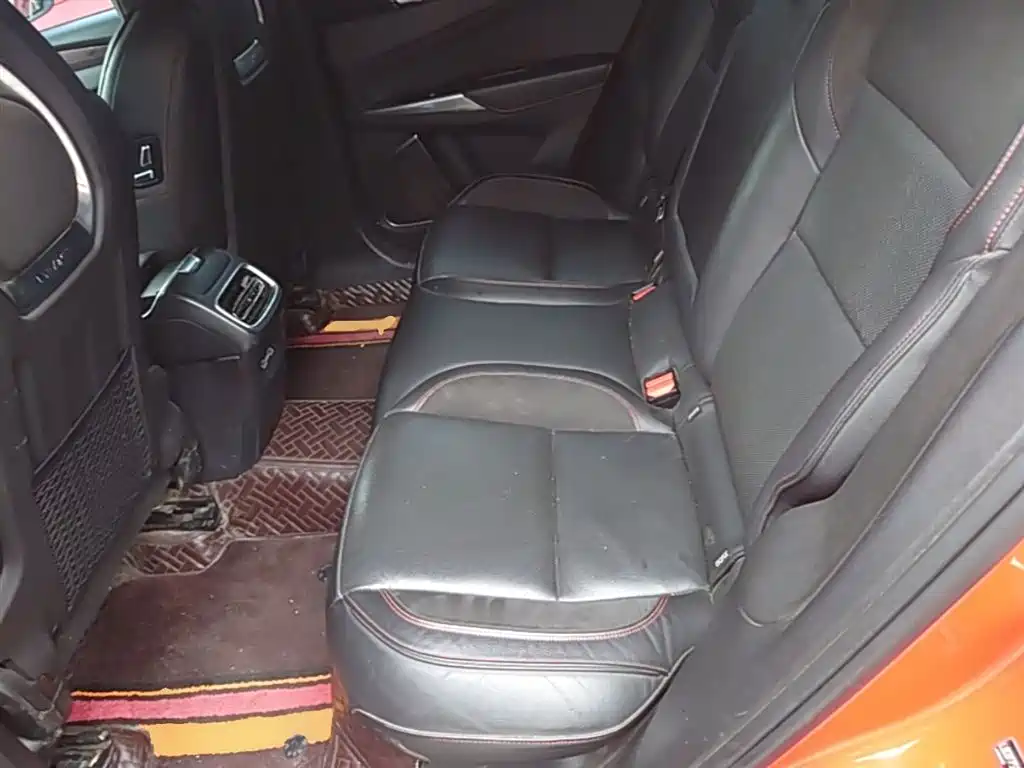 Lynk & Co 01 2019 2.0T AWD Pro Edition China V фото 17