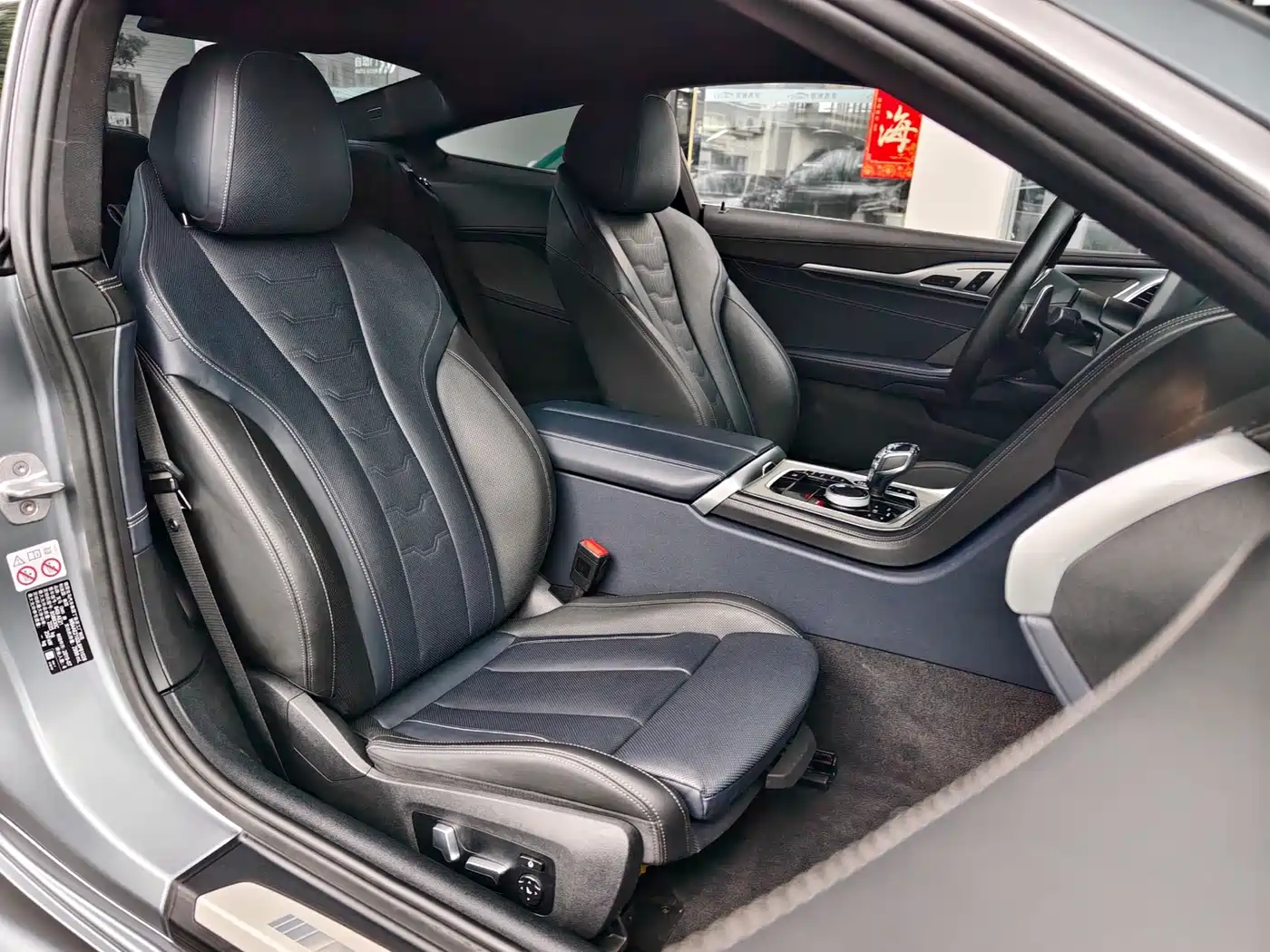 BMW 8 Series 2019 840i Coupe M Sport Package фото 8