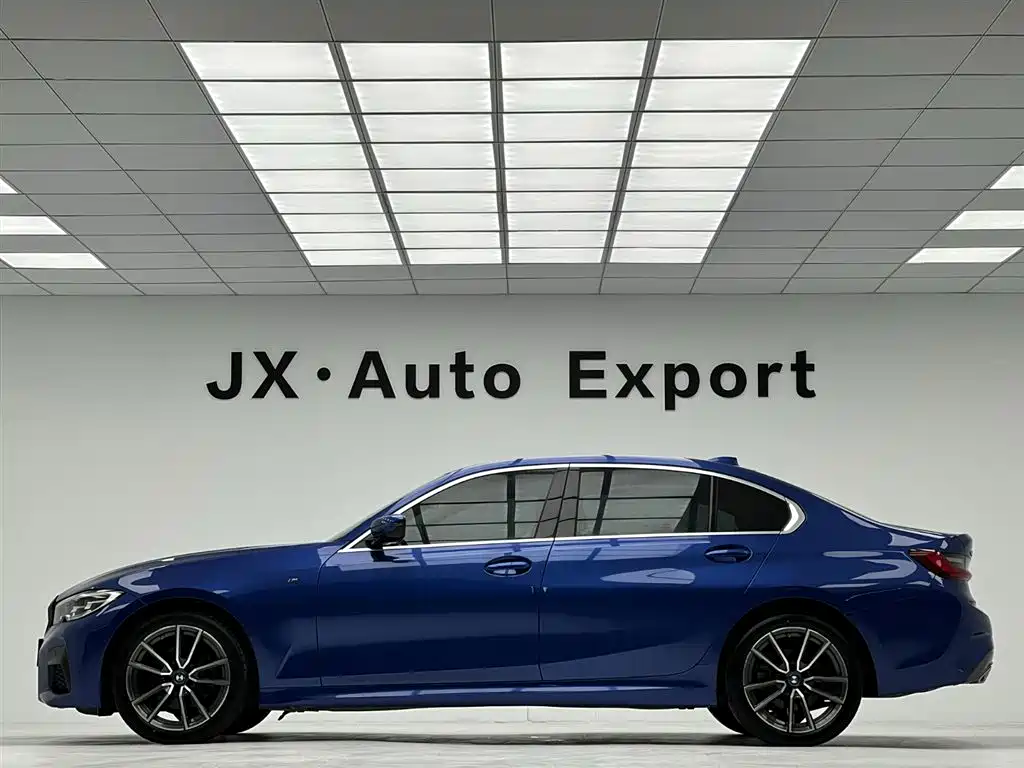 BMW 3 Series 2022 320Li M Sport Package фото 8