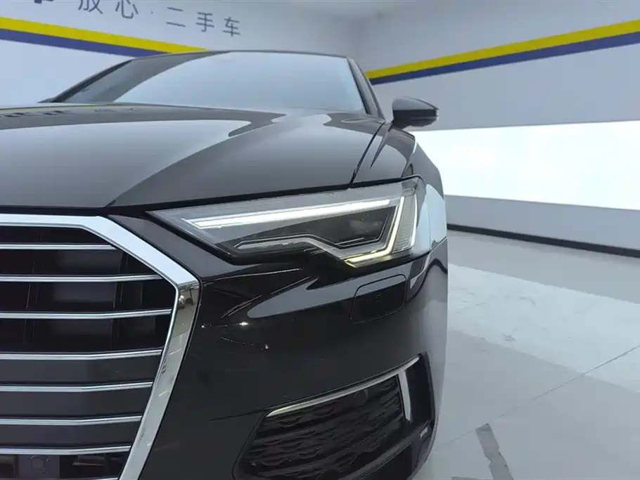 Audi A6L 2022 45 TFSI quattro Premium Elegance фото 5