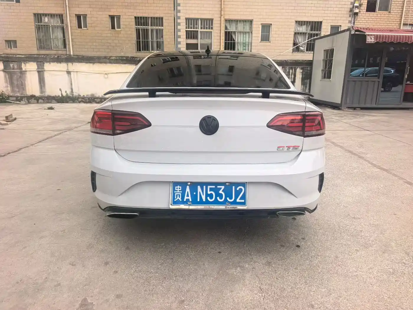 Volkswagen Lamando 2017 2.0T GTS фото 8