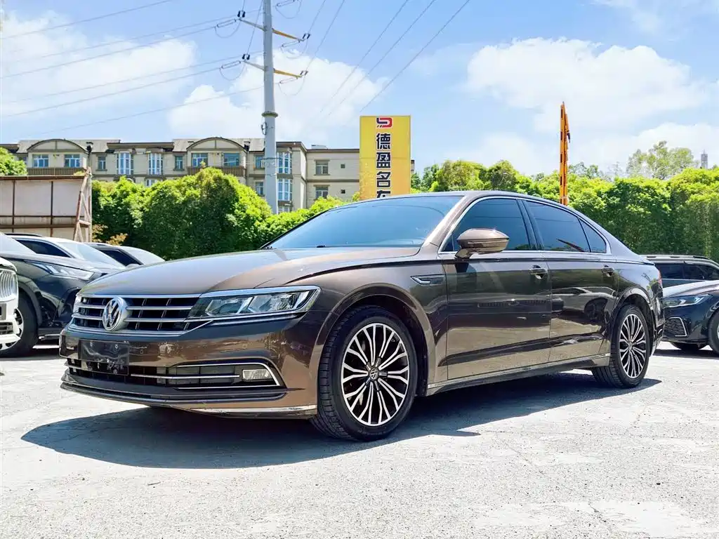 Volkswagen Phideon 2018 Facelift 380TSI FWD Business