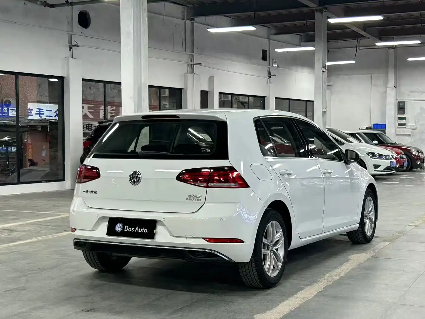 Volkswagen Golf 2018 230TSI Automatic Comfort фото 9