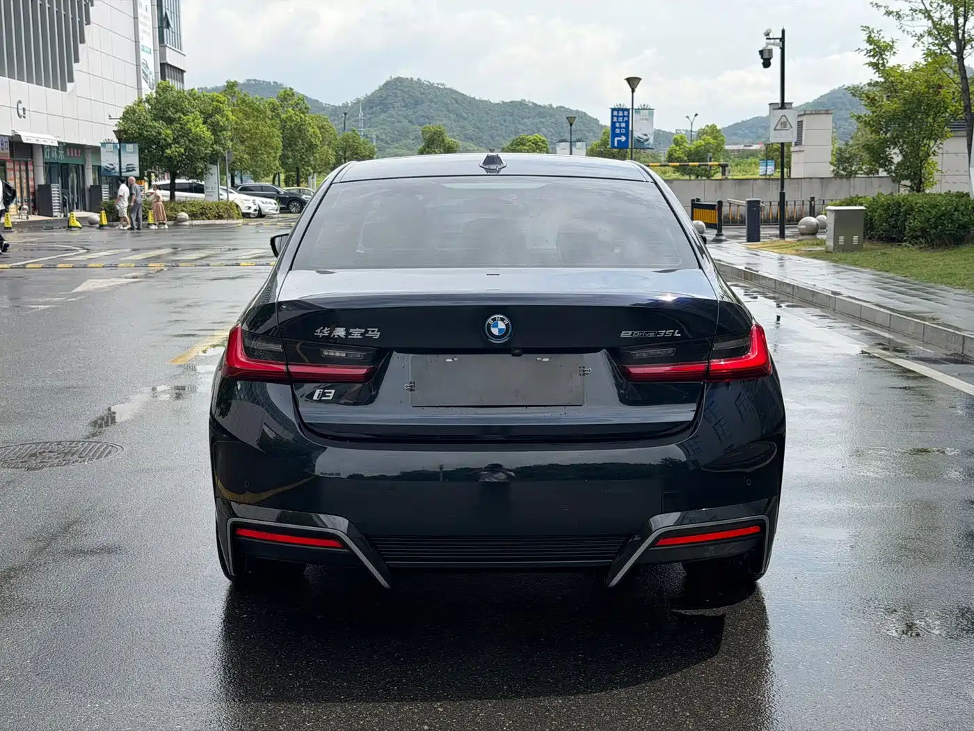 Фото 6 - BMW i3