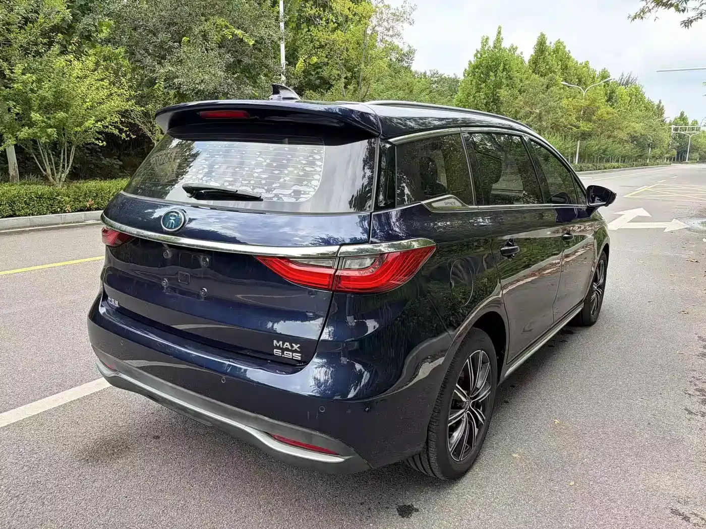 BYD Song MAX New Energy 2019 2019 DM 1.5T Smart Connection Enjoyment 7-seater China VI