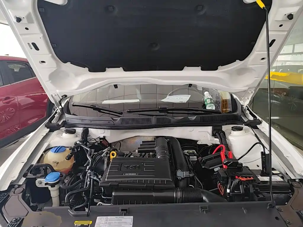Volkswagen C-TREK 2018 2018 230TSI DSG Comfort