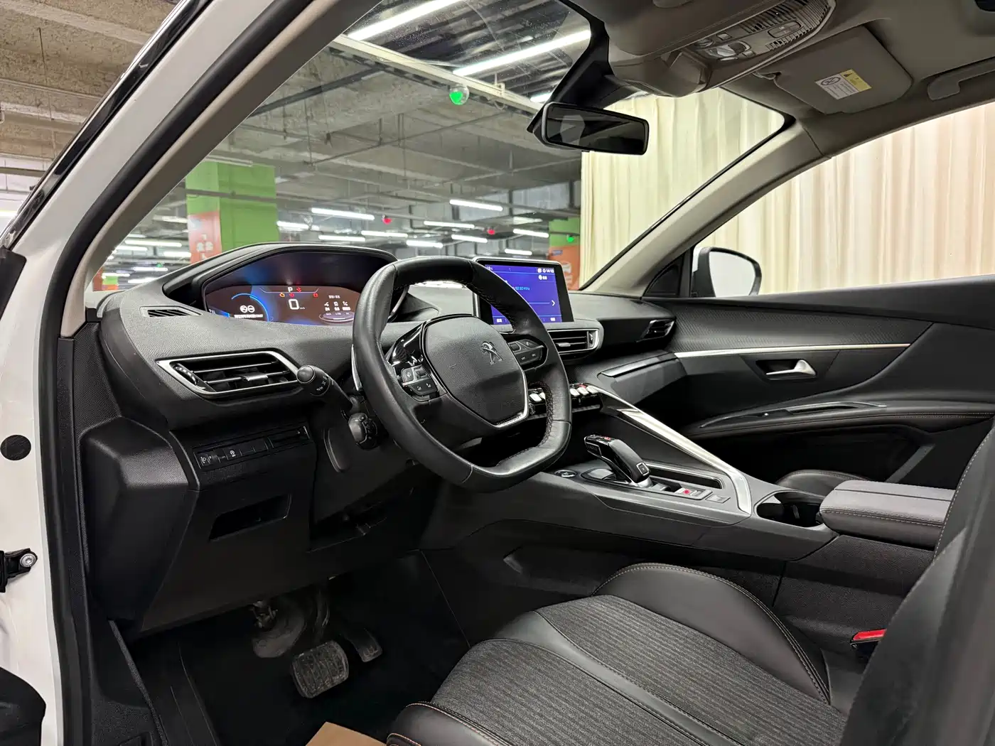 Peugeot 5008 2019 380THP 5-seat Elite Edition фото 14