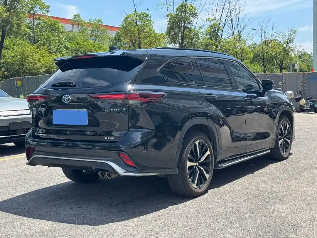Toyota Crown Kluger 2024 2023 2.5L HEV AWD Premium Edition
