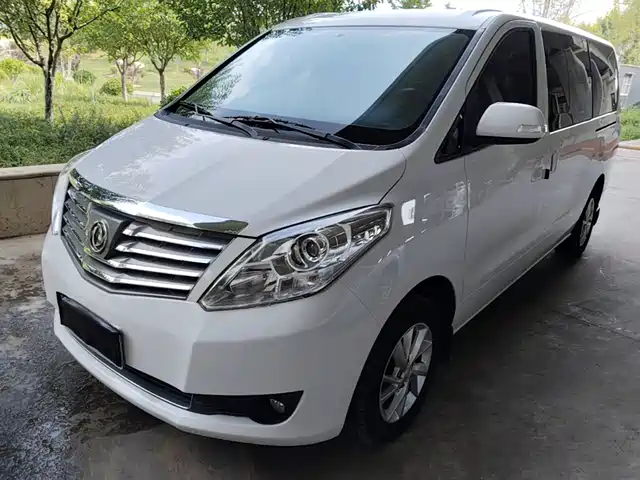  Dongfeng Fengxing Lingzhi PLUS 2021 2.0L Manual Luxury 7-Seater