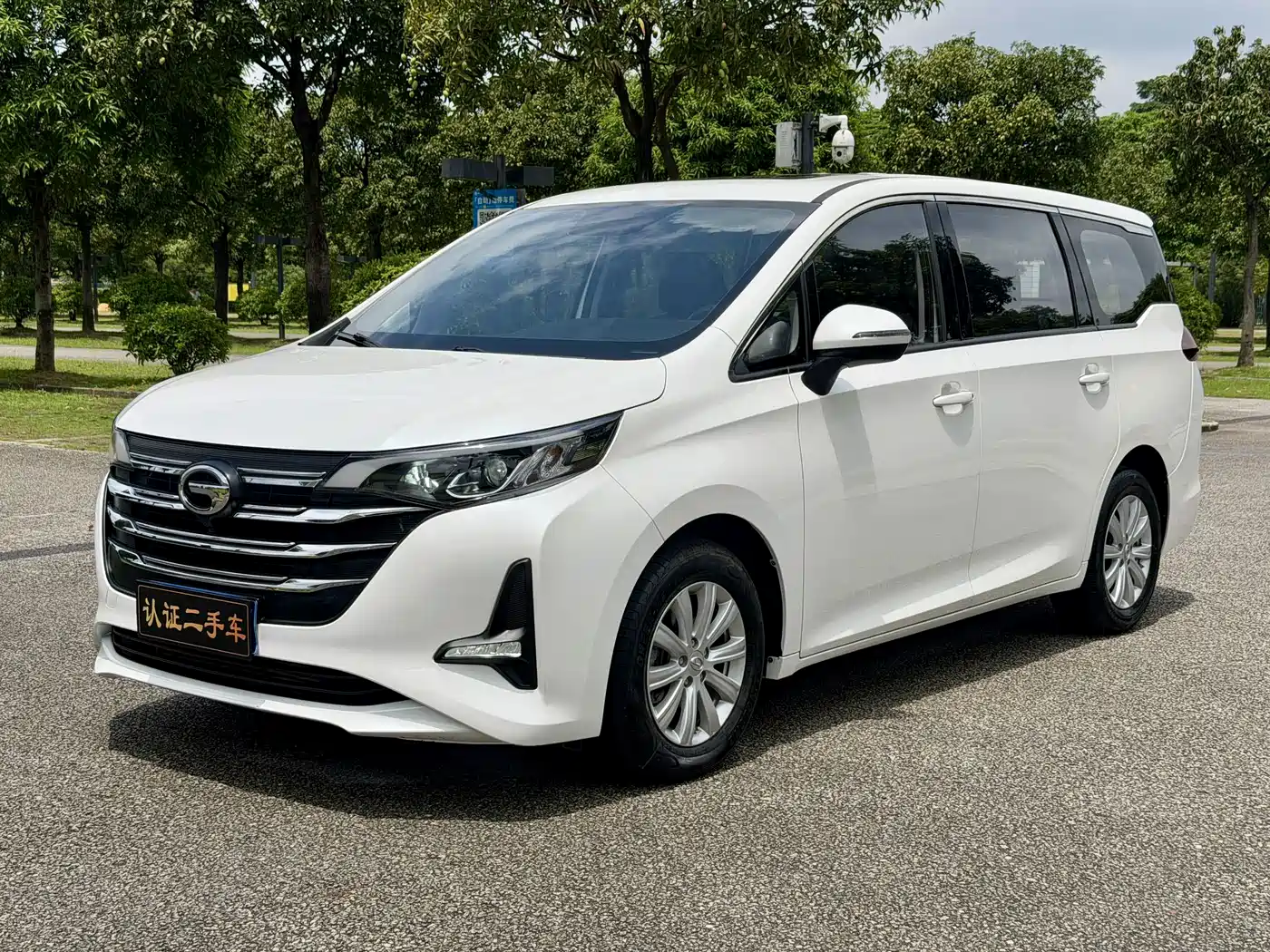 GAC Trumpchi Trumpchi M6 2021 270T DCT Luxury Edition (7-Seater)