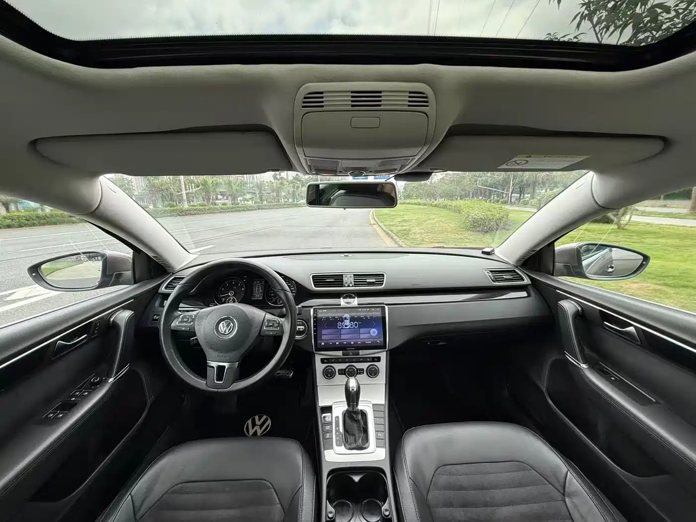 Volkswagen Magotan 2015 1.8TSI Luxury фото 13