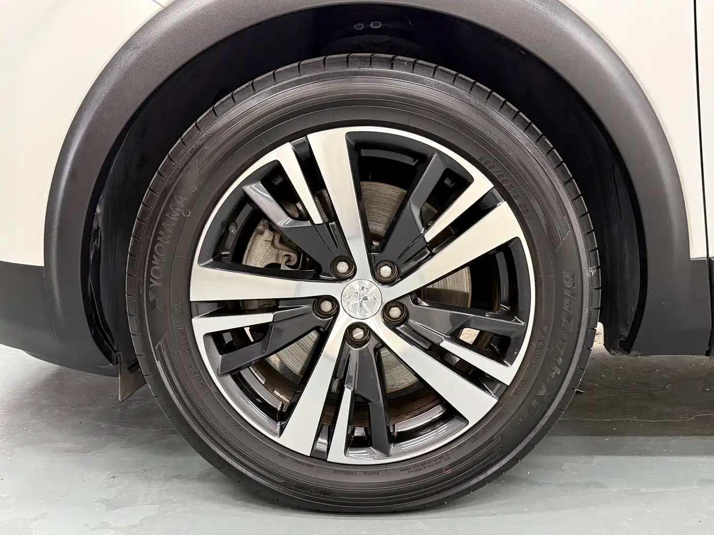 Peugeot 5008 2019 380THP 5-seat Elite Edition фото 17