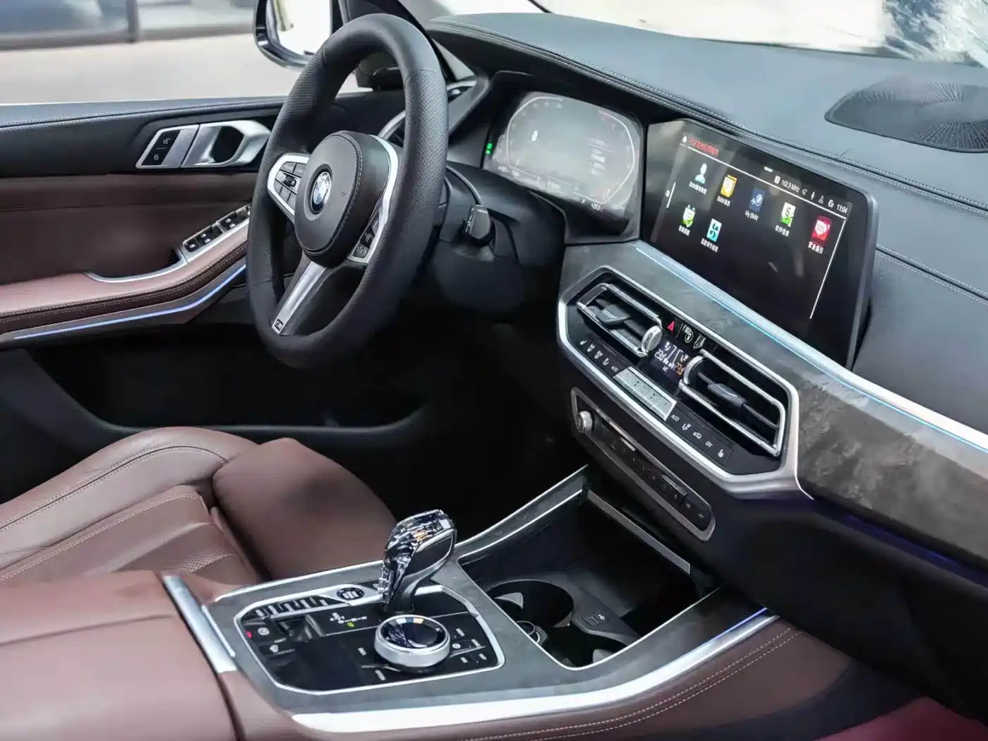 BMW X5 (Import) 2019 xDrive40i M Sport Package фото 4