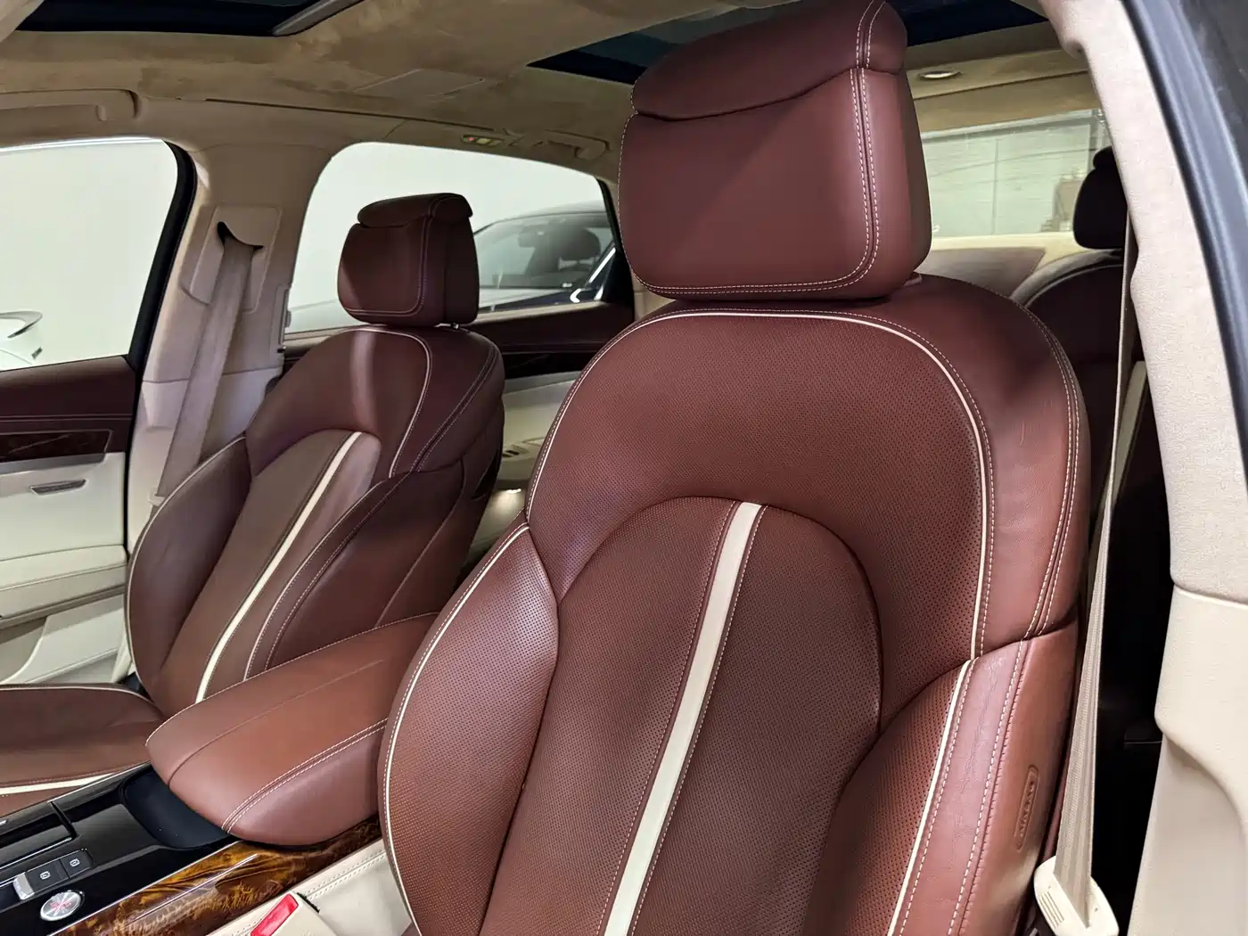 Audi A8 2013 A8L 45 TFSI quattro Exclusive фото 54
