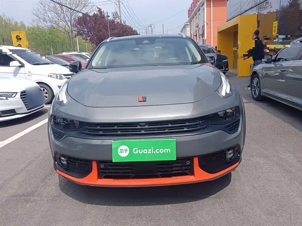 Lynk & Co 02 2018 Model 1.5T DCT 2WD Yao Pro Edition China V фото 3