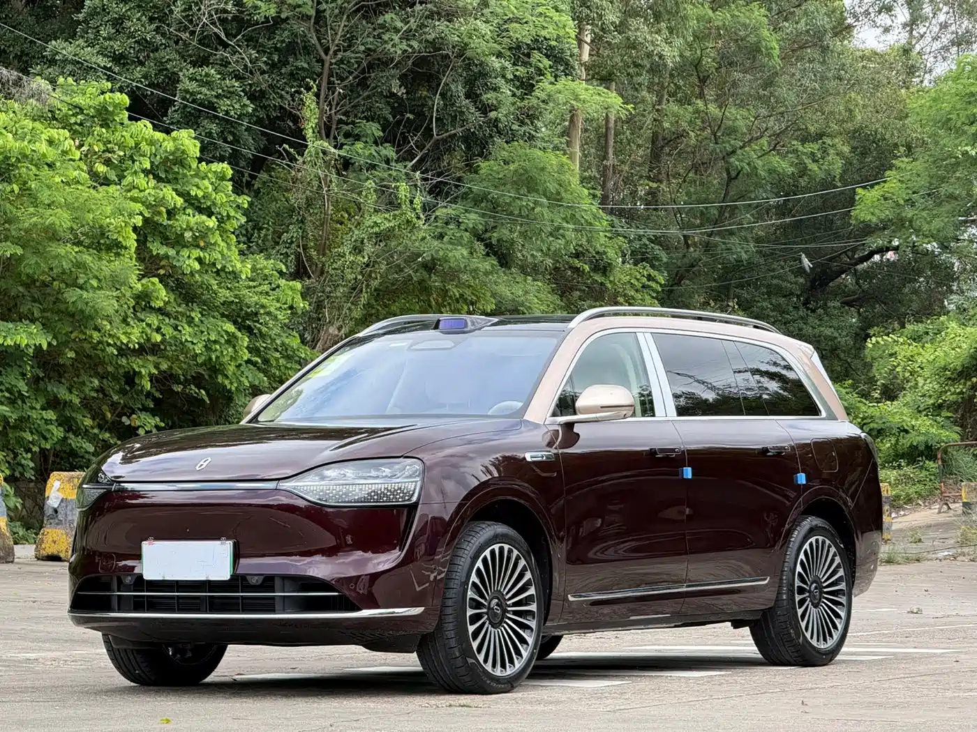 AITO Wenjie AITO M9 2025 Extended Range Ultra 52kWh 6-Seater фото 3