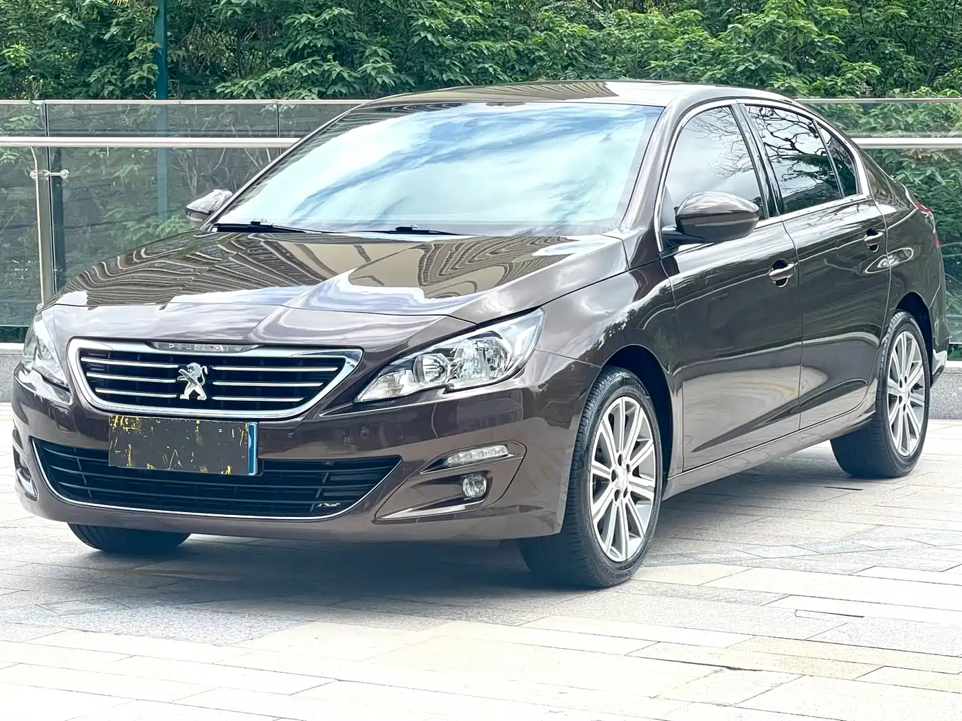 Peugeot 408 2016 1.6T Automatic Luxury Edition