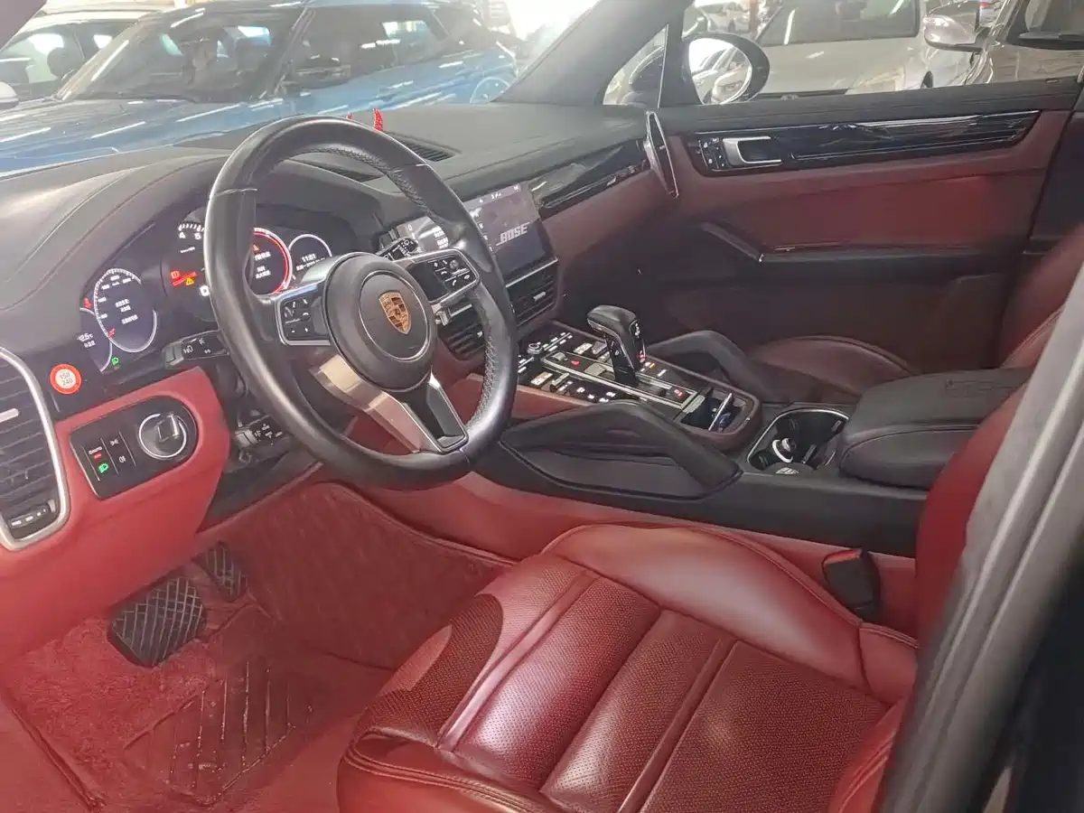 Porsche Cayenne 2019 Cayenne 3.0T фото 3