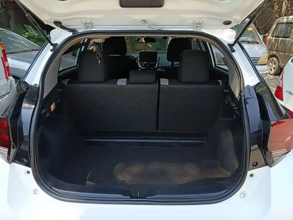 Toyota Yaris, миниатюра 15