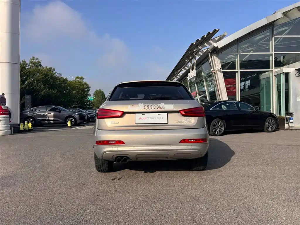 Audi Q3 2015 30 TFSI Comfort фото 9