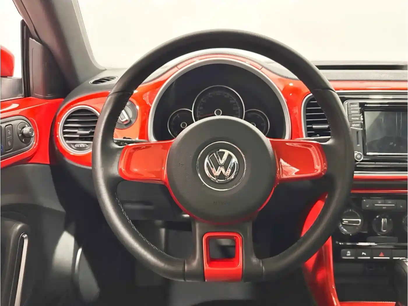 Volkswagen Beetle 2019 2017 180TSI Style