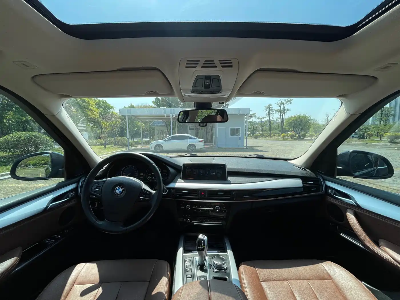 BMW X5 (Import) 2018 xDrive35i M Sport Model фото 8