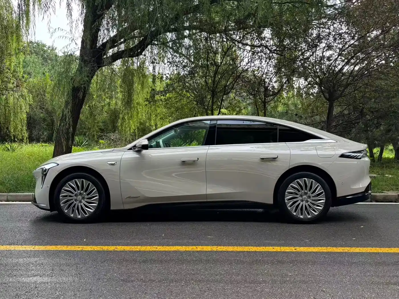 2025 Buick Zenith Sedan