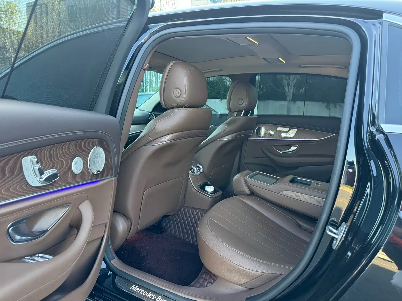 Mercedes-Benz E-Class 2022 Facelift E 300 L Sport Luxury Style фото 5
