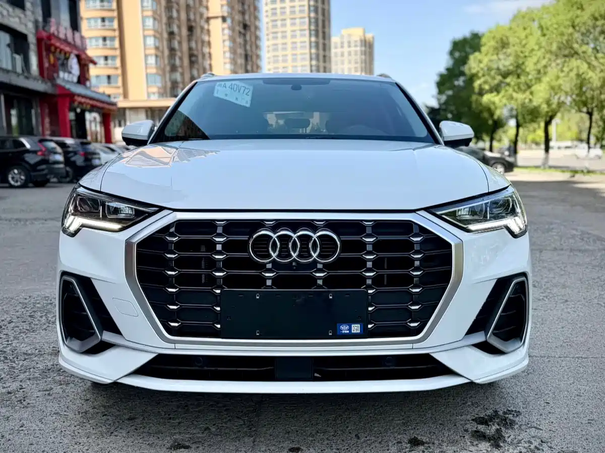 Audi Q3 2023 35 TFSI Fashion Dynamic (1.4T) фото 2