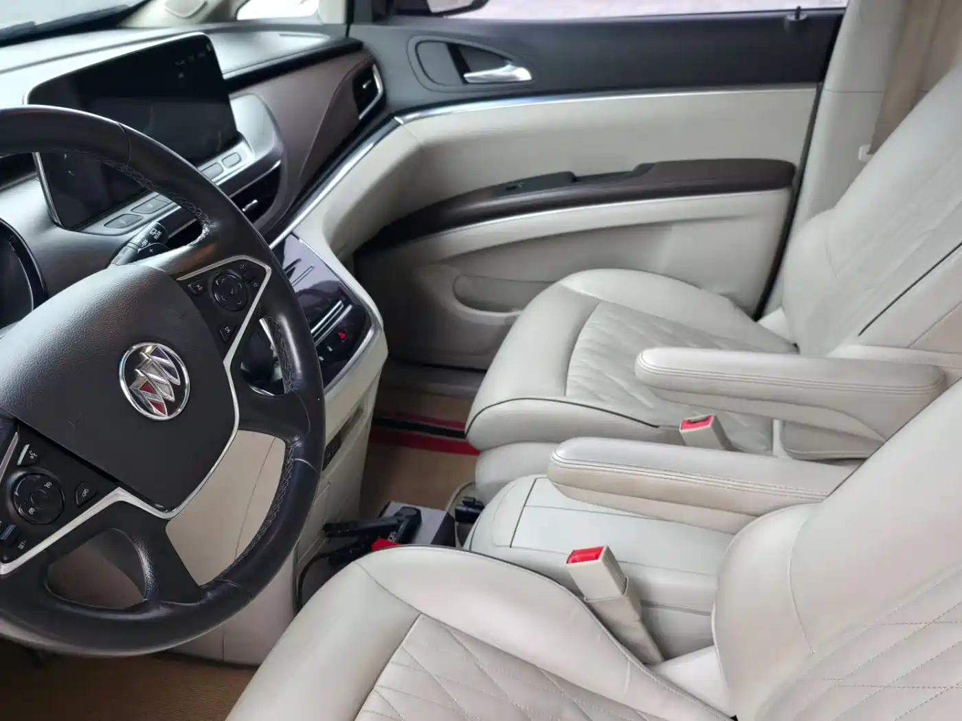 Buick GL8 2022 Land Business Class 652T Luxury фото 7